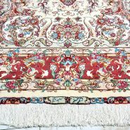 فرش خطیبی تک شش‌متری | ۳۰ رج با پشم مرینوس و گل ابریشم