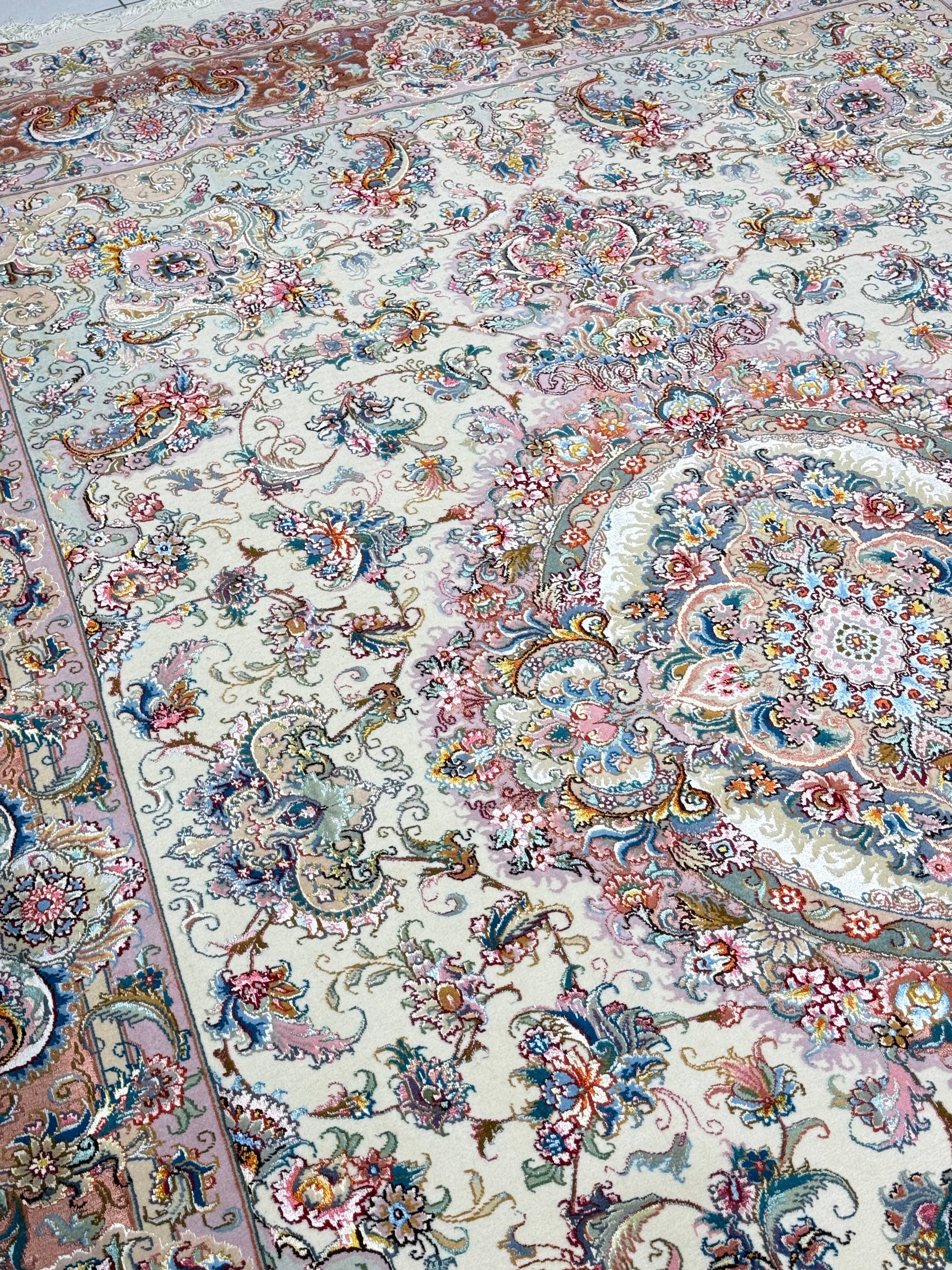 فرش خطیبی جفت نهمتری با چله و حاشیه ابریشم