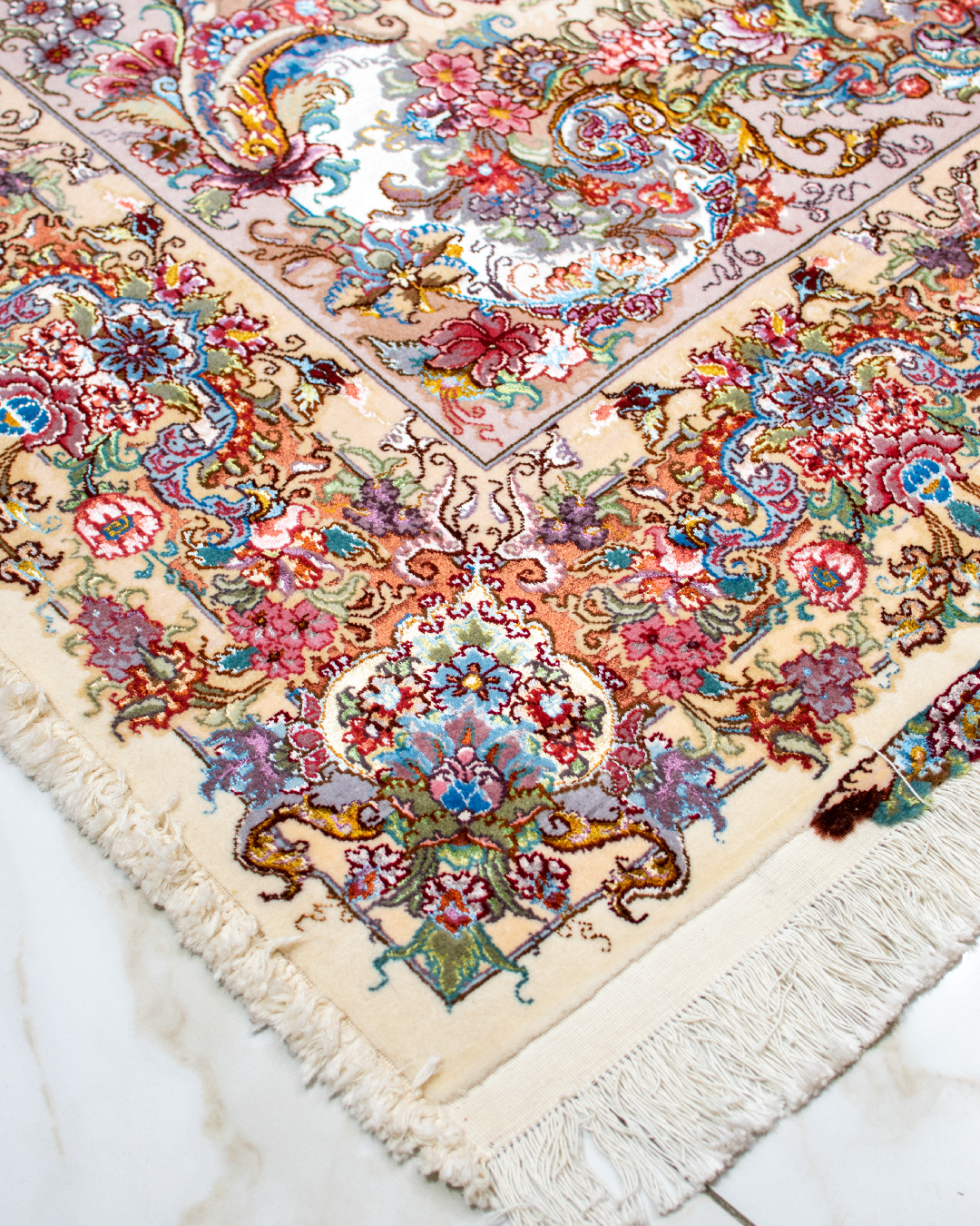 فرش دستباف ۶ متری طرح خطیبی – ۴۰ رج - Image 3