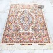 فرش ذرع و نیم طرح نوین فر|55 رج| کف ابریشم